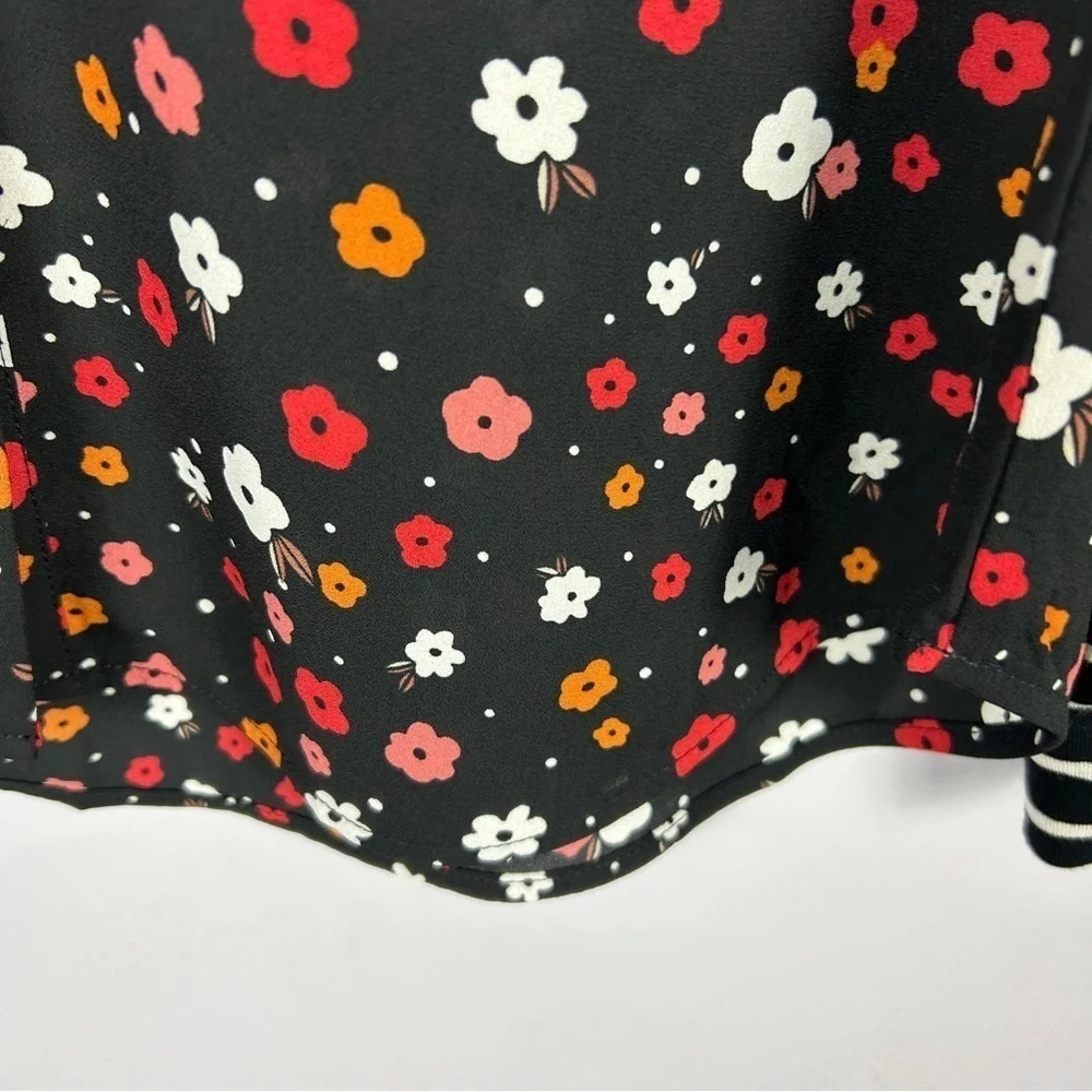 Cabi Floral Long Sleeves Striped Cuffs Button Down Blouse Small Black Red - Picture 10 of 13